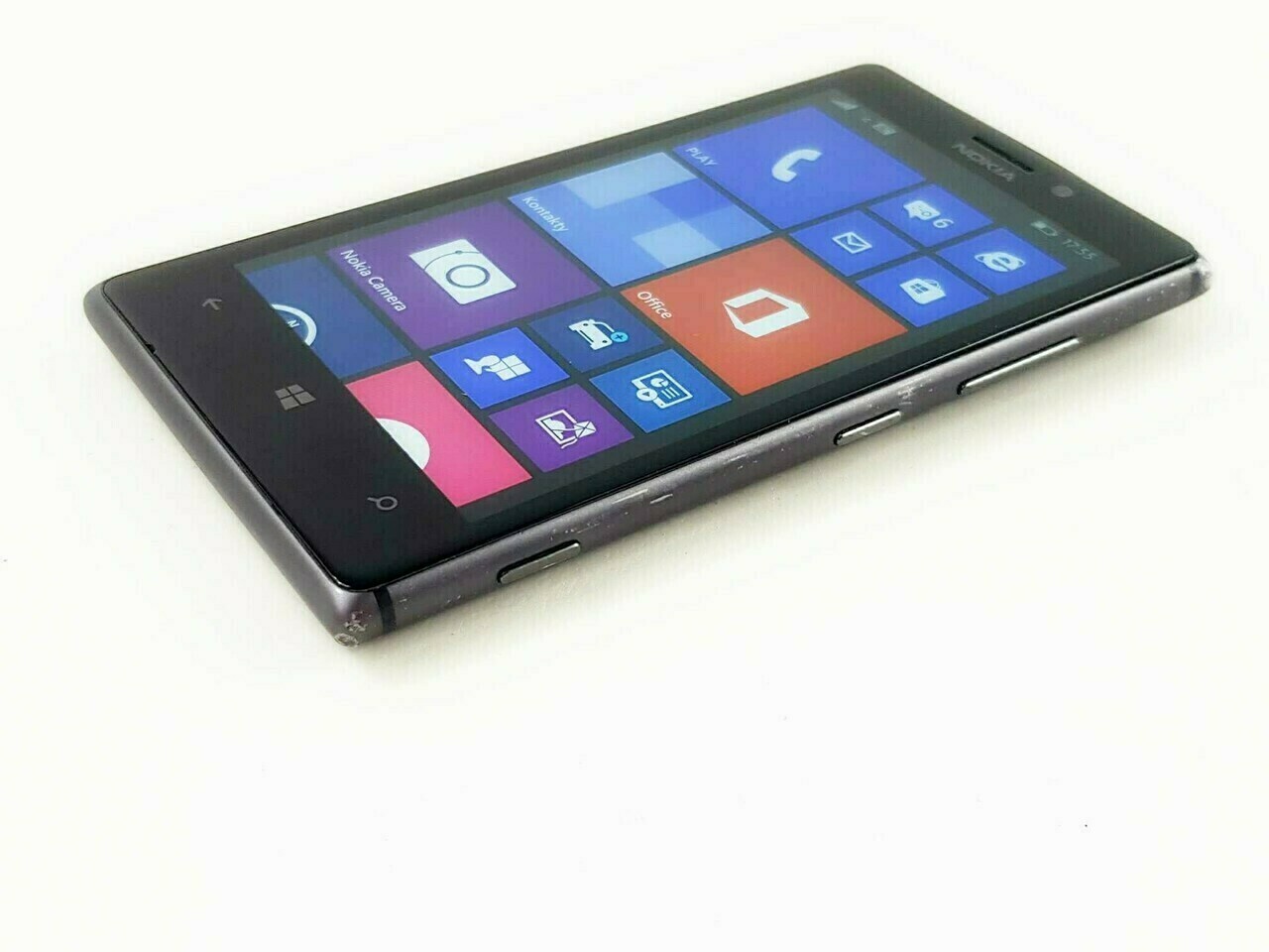 nokia-lumia-925-16gb-1gb-ram-8-mpx-450-typ-smartfon