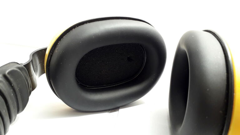 sluchawki-robocze-topex-dworcowa-1a-pisz