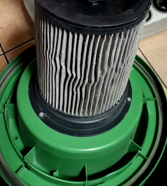 odkurzacz-przemyslowy-hitachi-wde-1200-kod-produktu-000000000000000