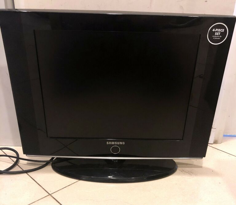 SAMSUNG LE20S81B LCD 20" TELEWIZOR MONITOR