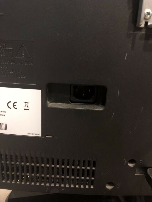 SAMSUNG LE20S81B LCD 20" TELEWIZOR MONITOR