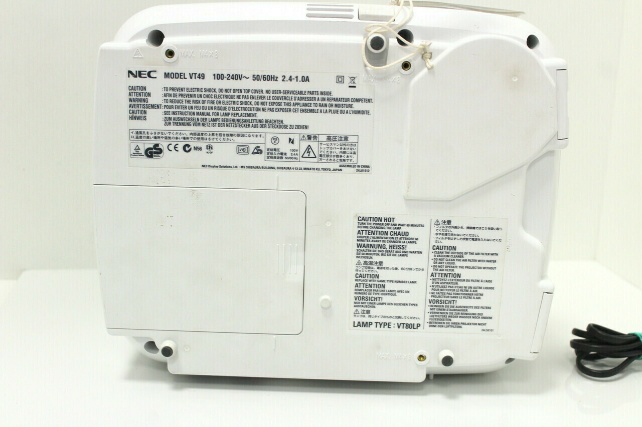 projektor-rzutnik-multimedialny-nec-vt49g-jasnosc-lampy-ansi-1600