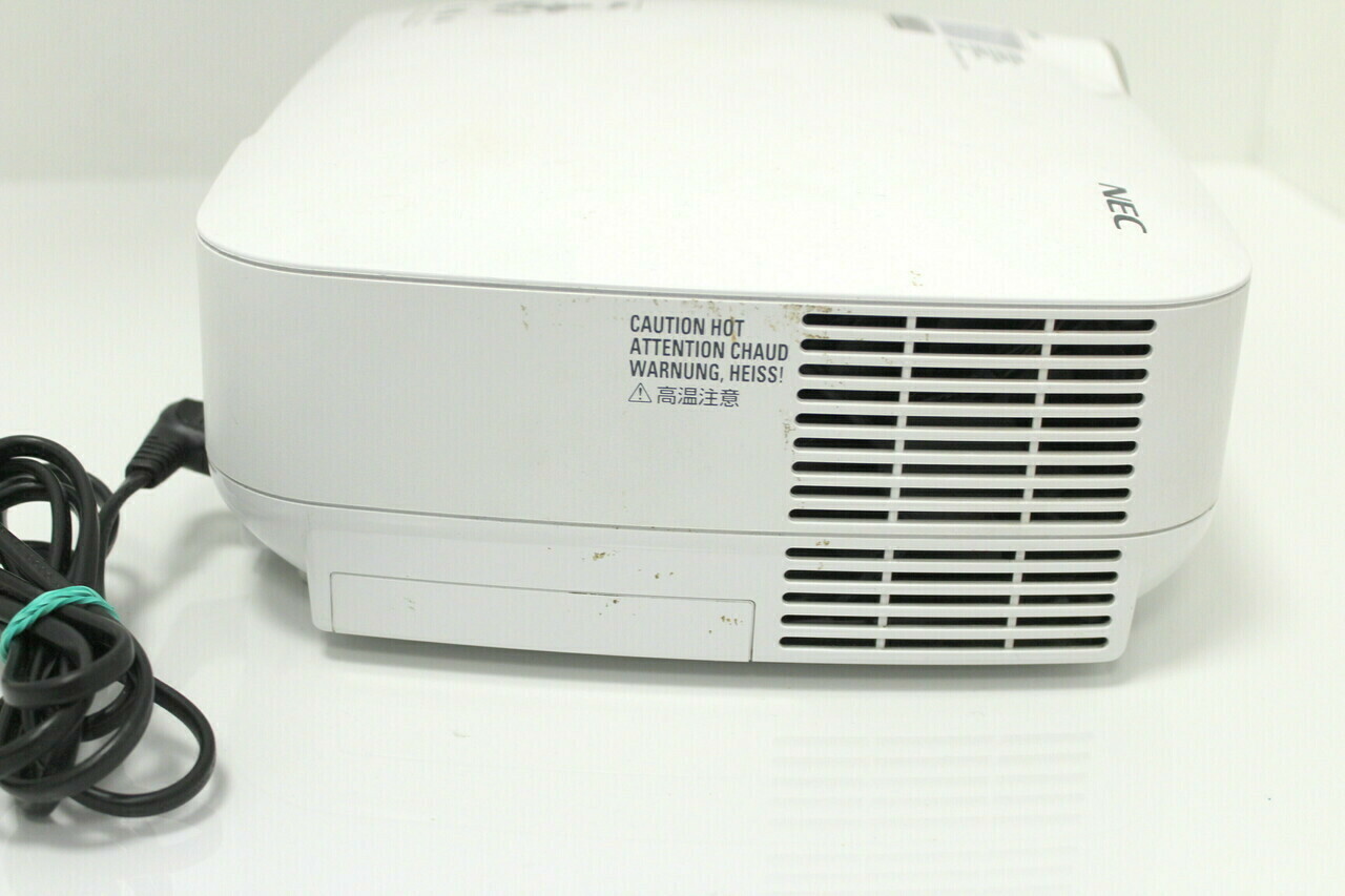 projektor-rzutnik-multimedialny-nec-vt49g-stan-uzywany