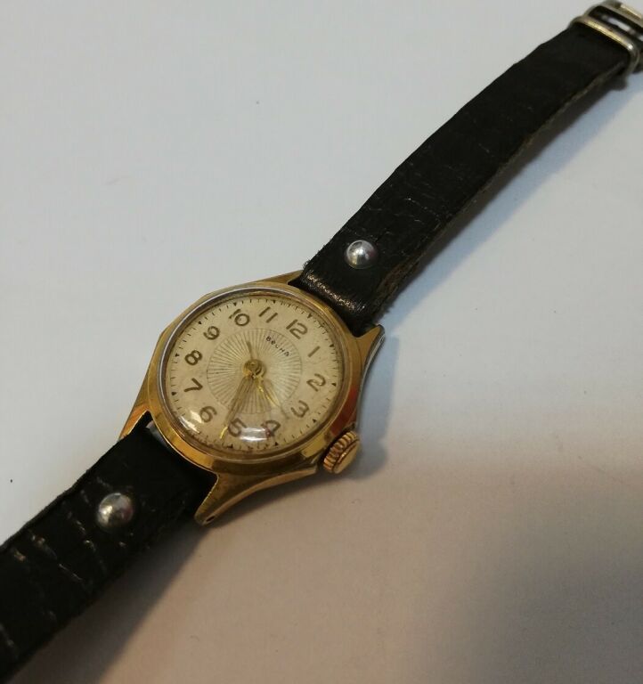 ZEGAREK BECHA 17 KAMIENI