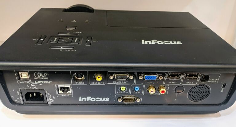 projektor-infocus-in3118hd-3600-lumens-1080p-dlp-technologia-wyswietlania-204793-221729