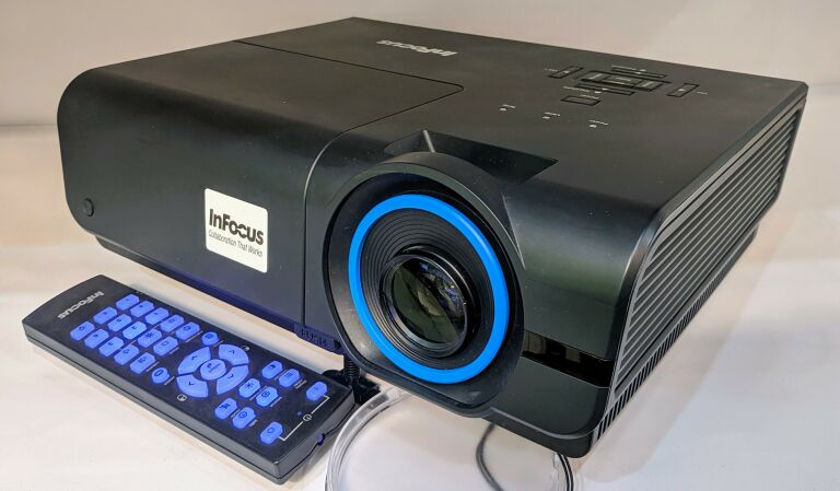 PROJEKTOR INFOCUS IN3118HD 3600 LUMENS 1080P DLP!