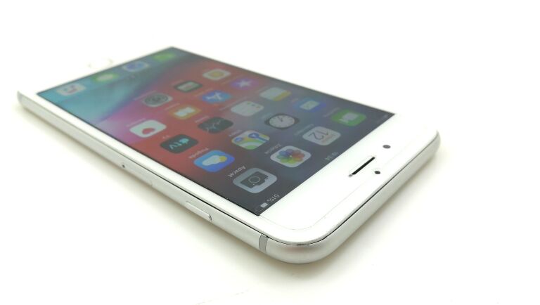 APPLE IPHONE 8 PLUS | 3/64GB | 5,5" | 12MPIX