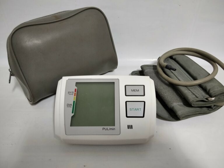 cisnieniomierz-clarus-bm-5207-automatyczny-marka-inna-marka