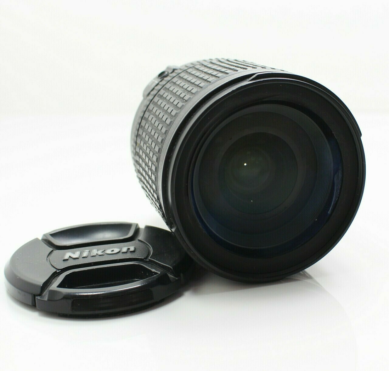 obiektyw-nikon-dx-18-135mm-35-56g-ed-emilii-plater-47-warszawa