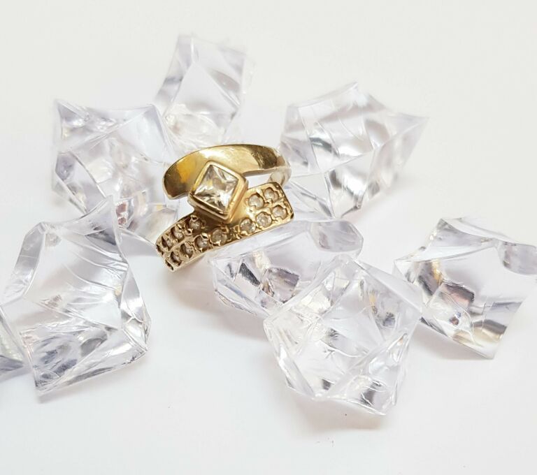 zloty-pierscionek-398g-p585-r13-kamien-cyrkonia