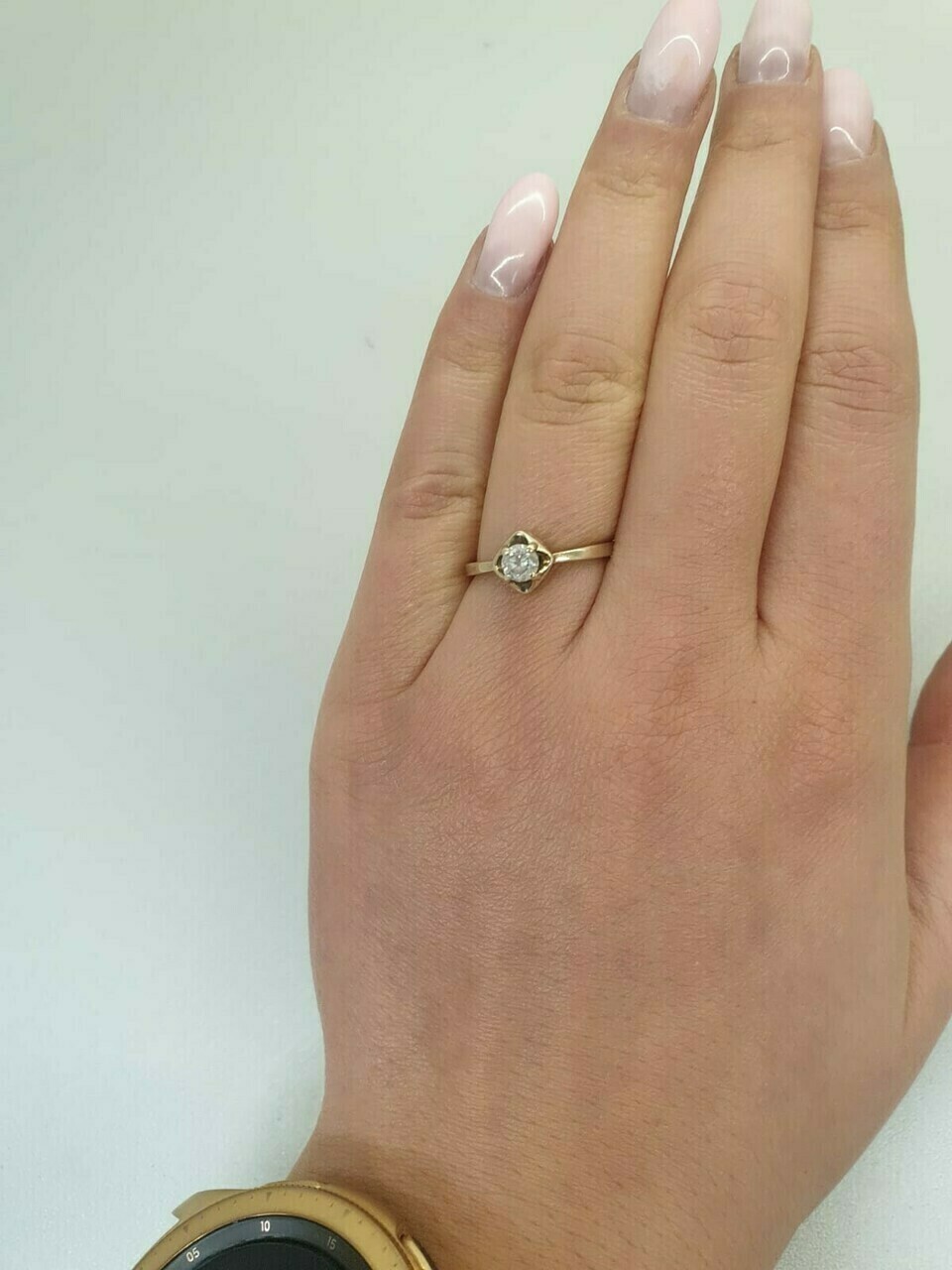 zloty-pierscionek-z-cyrkonia-333-r15-145g-kolor-dominujacy-205826-225106