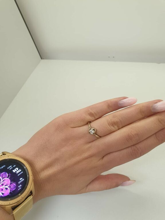 zloty-pierscionek-z-cyrkonia-333-r15-145g-ean-gtin-5903772041538