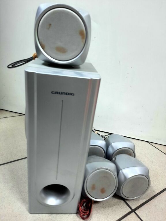 GŁOŚNIKI I SUBWOOFER GRUNDIG CINEMO DR 4500 DD