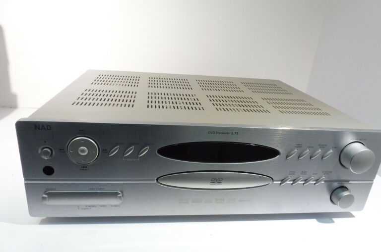 WZAMCNIACZ NAD L73