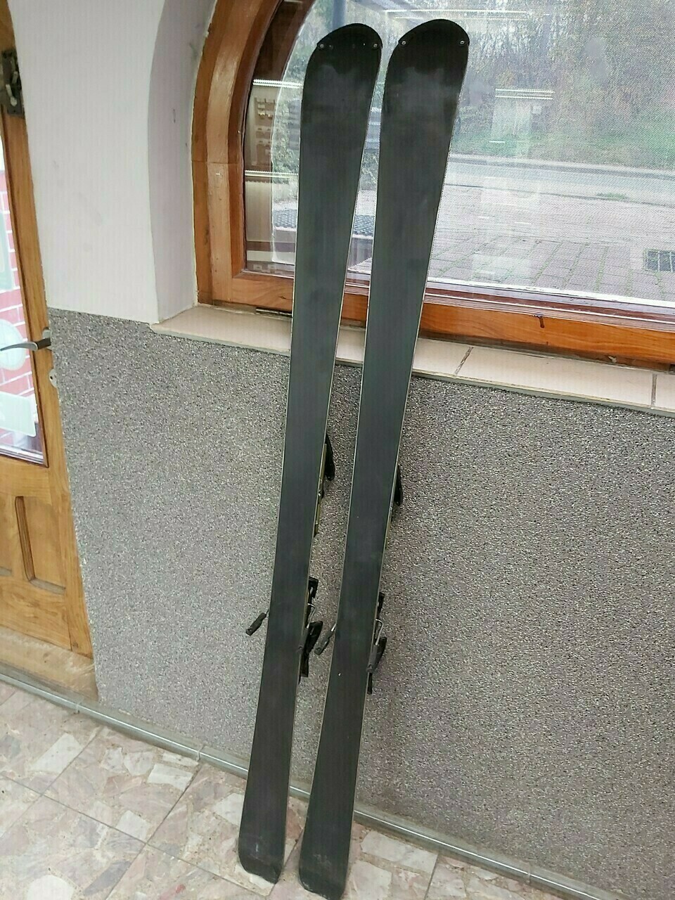 narty-salomon-spaceframe-165-cm-kod-producenta-12345