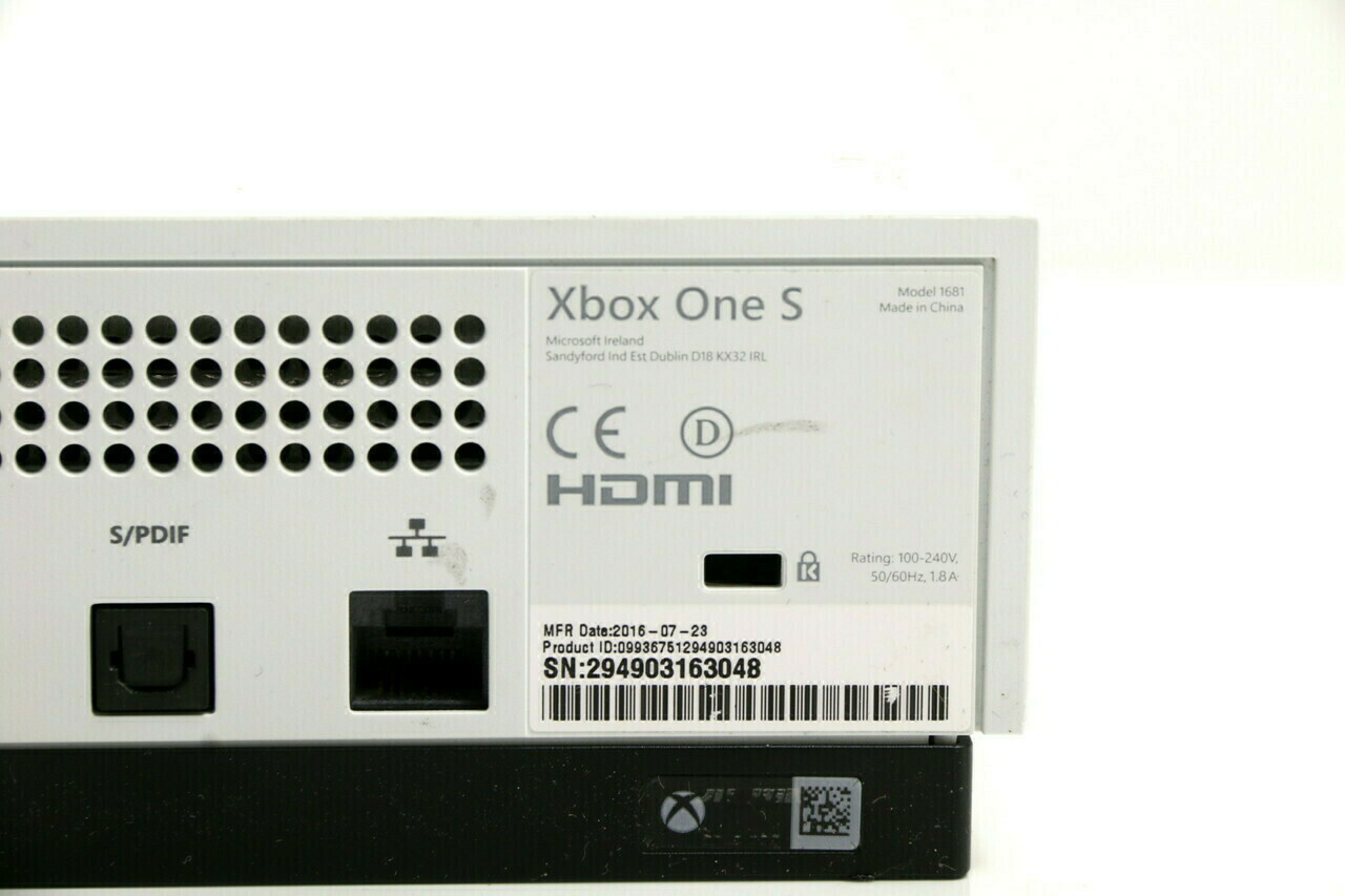 konsola-xbox-one-s-1681-1tb-uszkodzona-wersja-konsoli-xbox-one-s