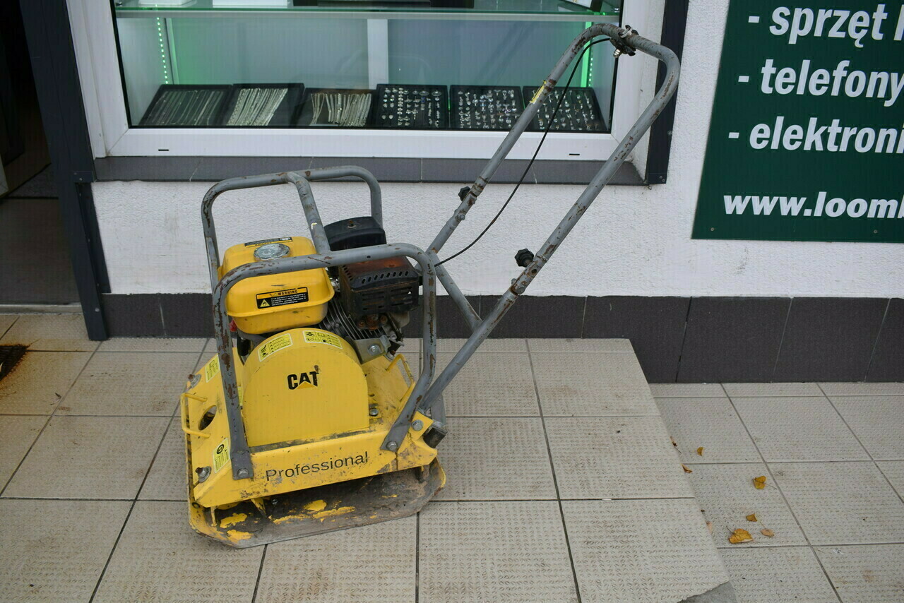 zageszczarka-cat-professional-bt-920-110kg-stan-uzywany