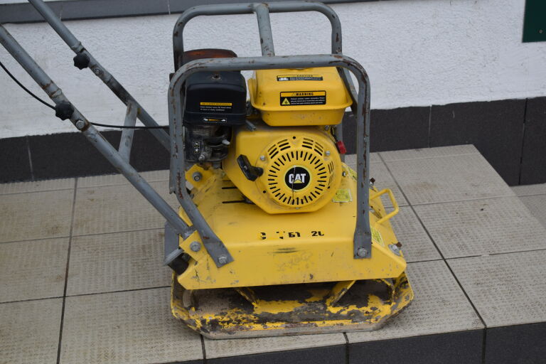 zageszczarka-cat-professional-bt-920-110kg-stan-uzywany