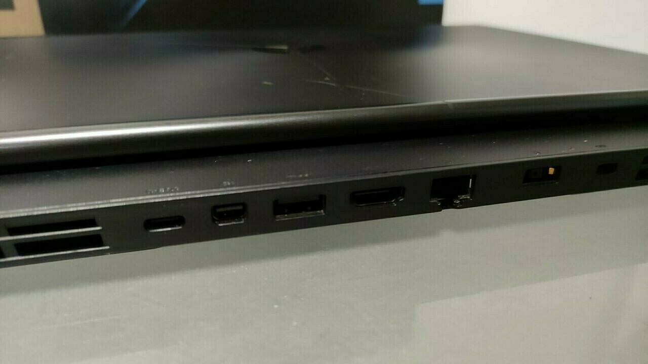 laptop-do-gier-lenovo-legion-y7000-2019-pg0-81t0-rozdzielczosc-px-1920-x-1080