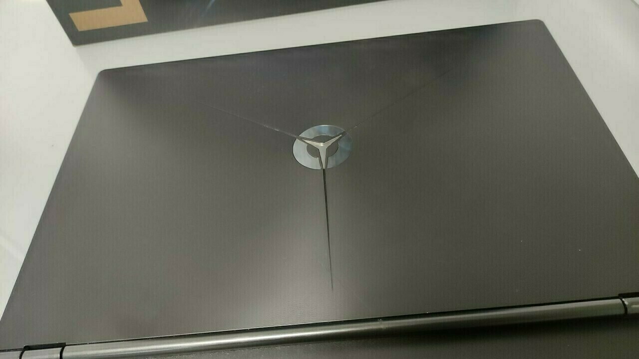 laptop-do-gier-lenovo-legion-y7000-2019-pg0-81t0-seria-procesora-intel-core-i5