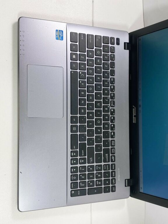 LAPTOP ASUS R510C 4GB RAM 500GB I3 WIN 10 OKAZJA