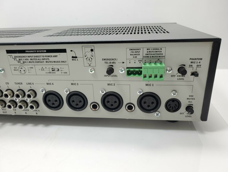 CYFROWY WZMACNIACZ MIKSUJĄCY APART AUDIO MA125