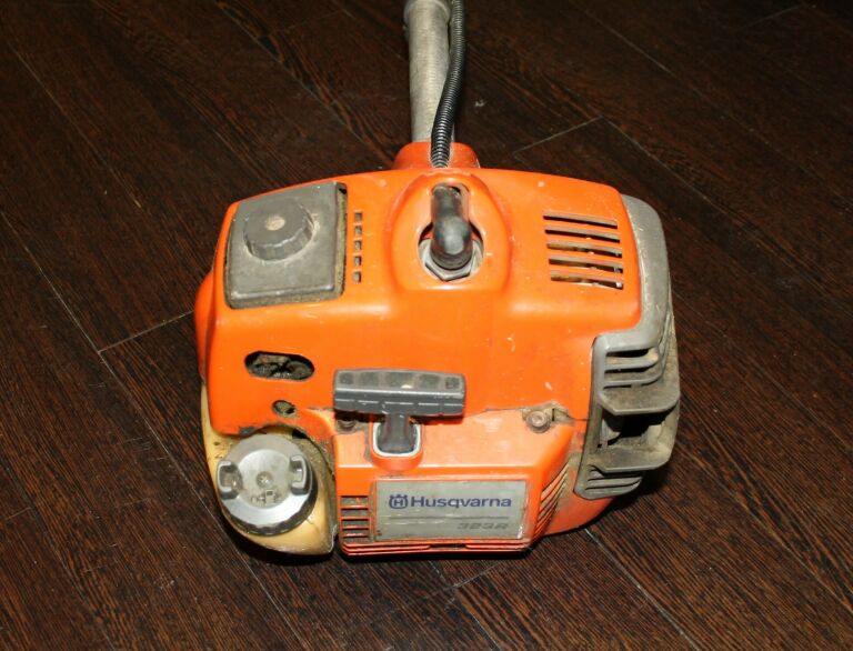 KOSA SPALINOWA HUSQVARNA 323R