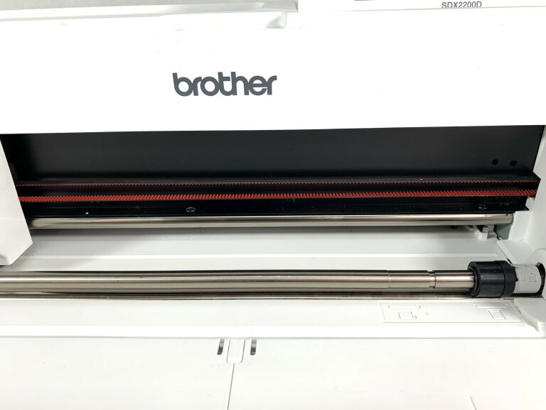 PLOTER TNĄCY BROTHER SCANNCUT SDX2200 | 2 MATY