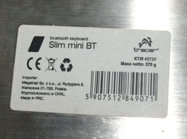 MALEŃKA KLAWIATURA SLIM MINI NA BLUETOOTH