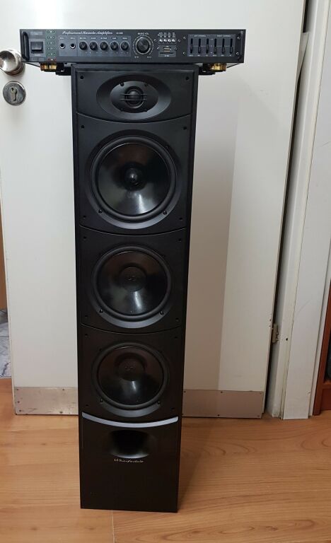 KOLUMNA WHARFEDALE XARUS 5000 + AMPLITUNER VK 68