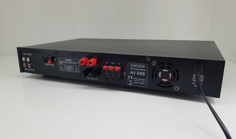 KOLUMNA WHARFEDALE XARUS 5000 + AMPLITUNER VK 68