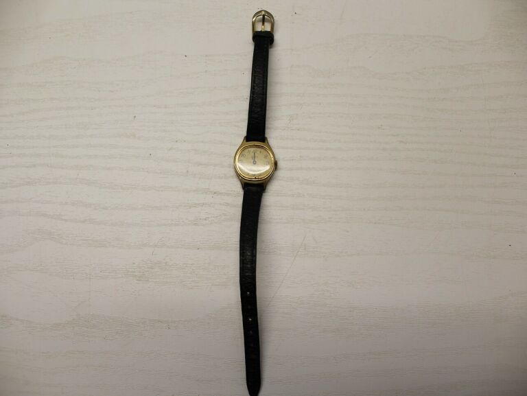 zegarek-zaria-17jewels-ussr-384375-stan-uzywany