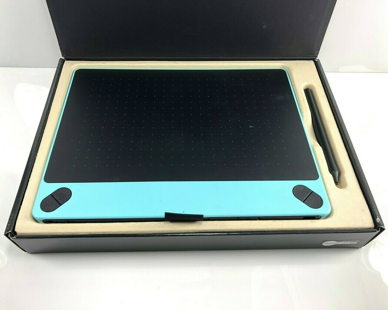 tablet-graficzny-wacom-intuos-cth-690-stan-uzywany