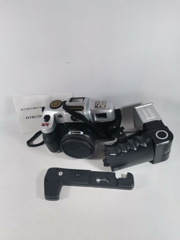 APARAT FOTOGRAFICZNY CANOMATICA +POKROWIEC OPIS