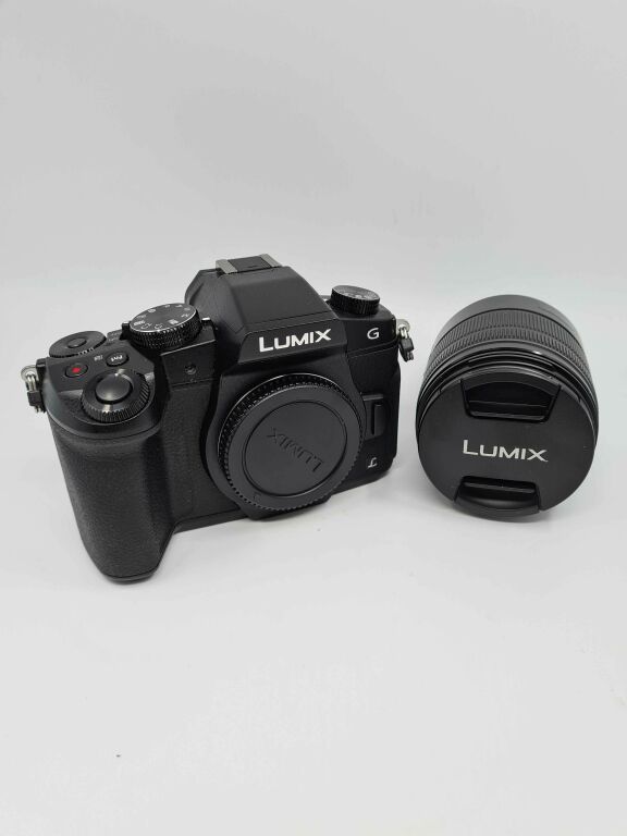 PANASONIC LUMIX DMC-G81 (G80) LUMIX G VARIO 14-14