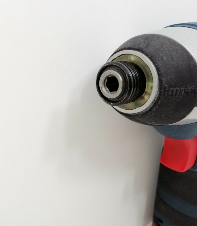 KLUCZ UDAROWY BOSCH GDR 10,8 V LI