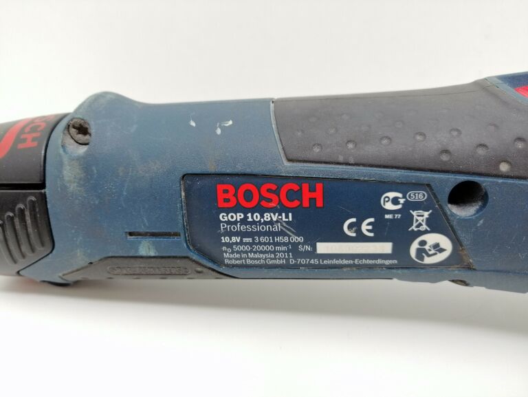 MULTISZLIFIERKA BOSCH GOP 10,8V LI + AKCESORIA