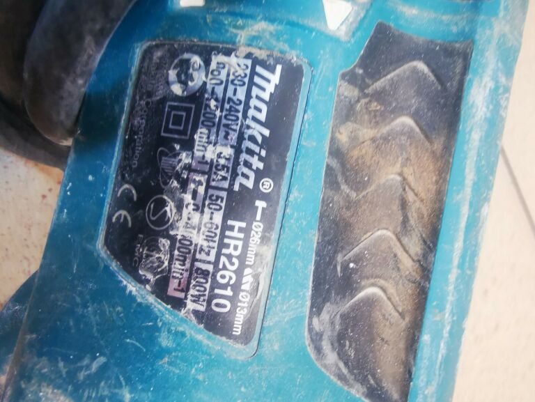 WIERTARKA MAKITA HR 2610