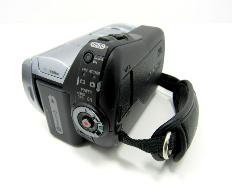KAMERA CYFROWA SONY DCR-SR75E POKROWIEC