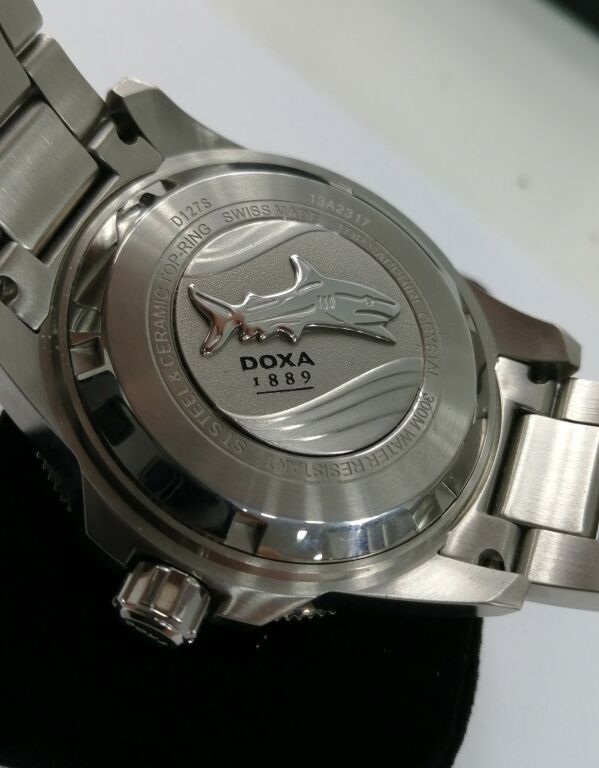 Doxa shark discount 300l ceramica automatic