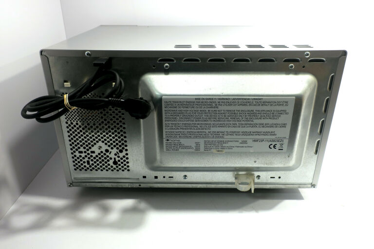 mikrofalowka-carrefour-home-hmf23p-11-uszkodzona-marka-inna