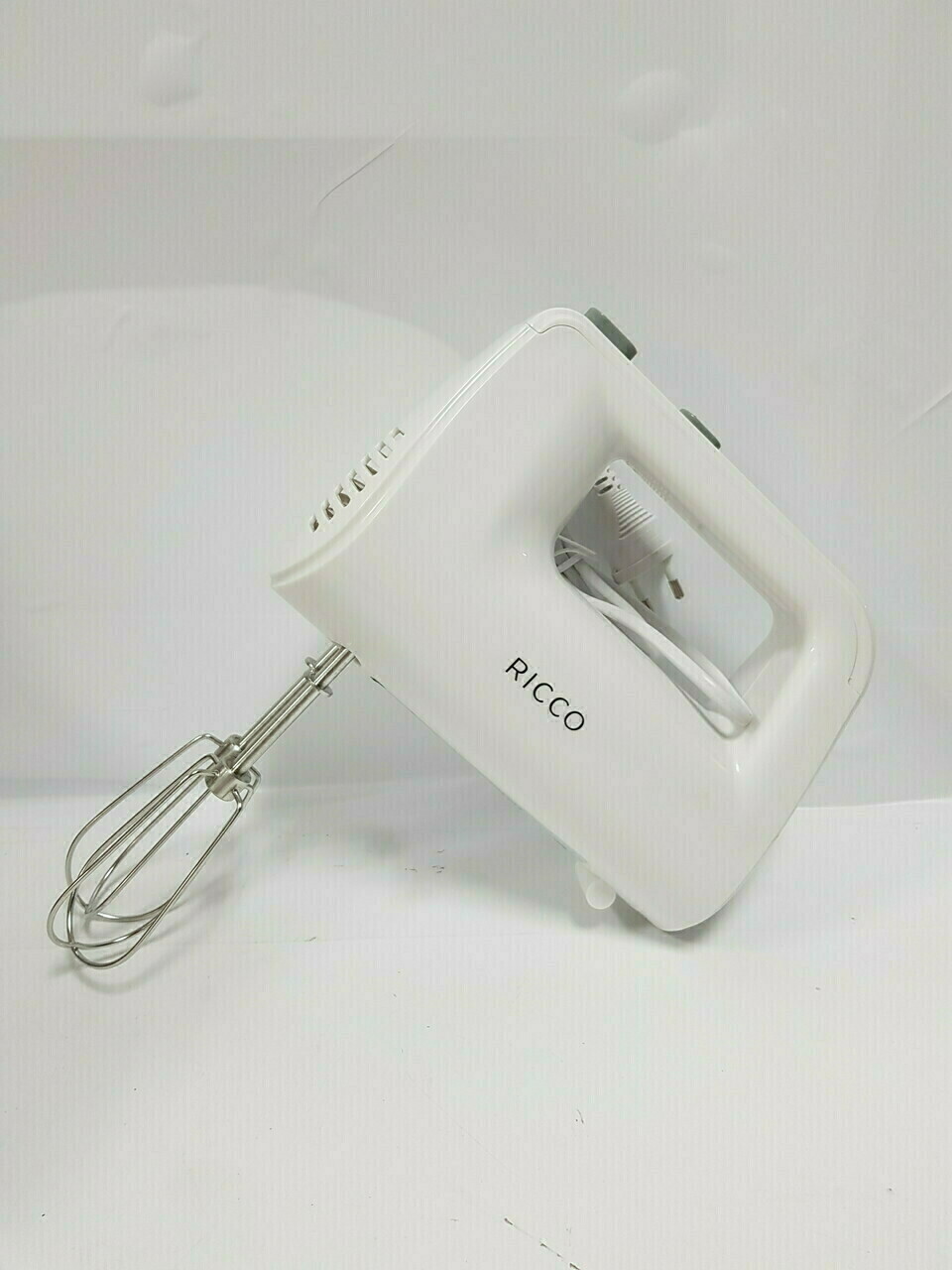 mikser-elektryczny-reczny-ricco-hm701-stan-uzywany