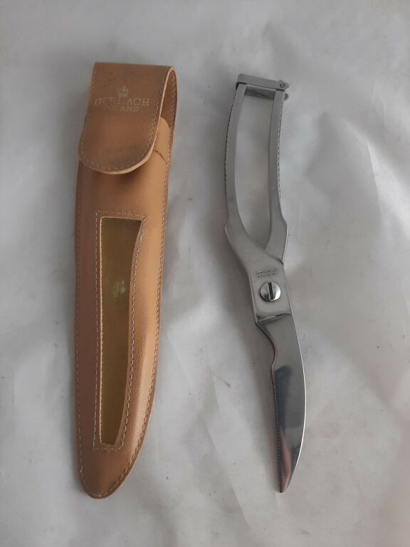 nozyce-gerlach-al-3-maja-4-ostrowiec-sw