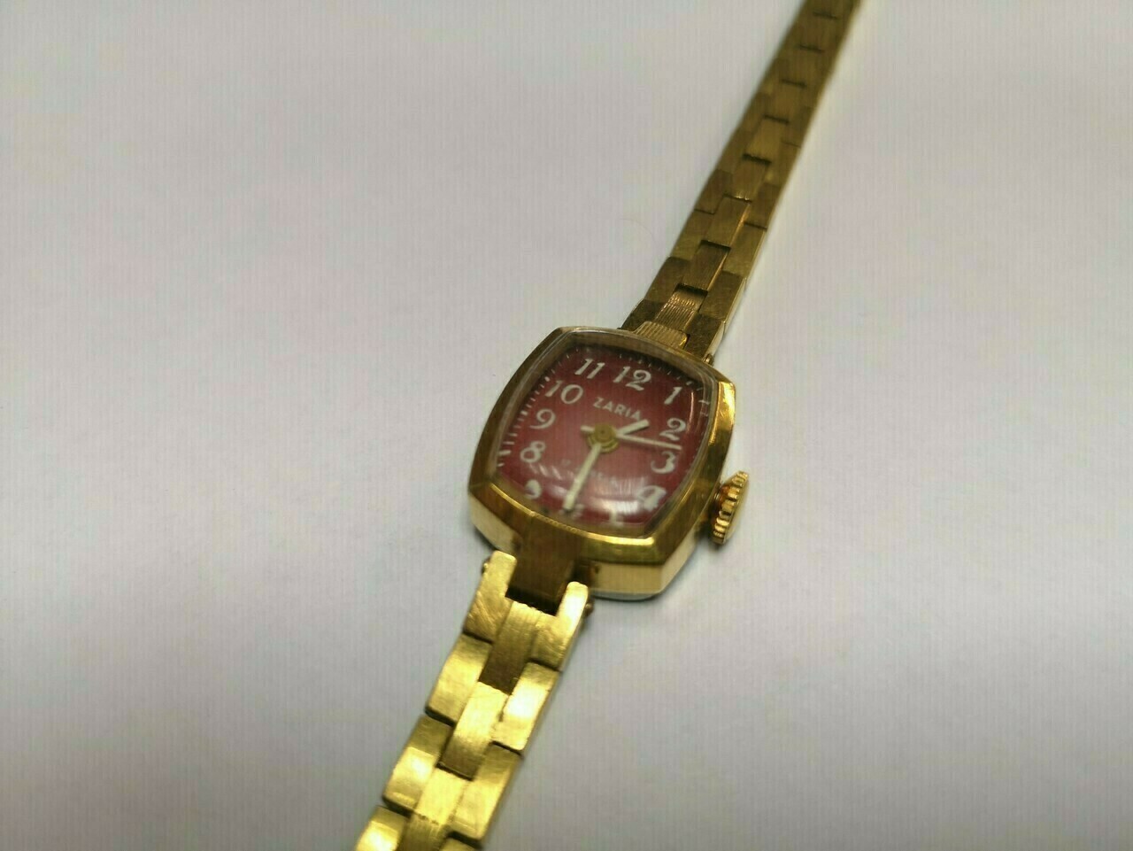 zegarek-zaria-17-jewels-reymonta-13-opole-sj