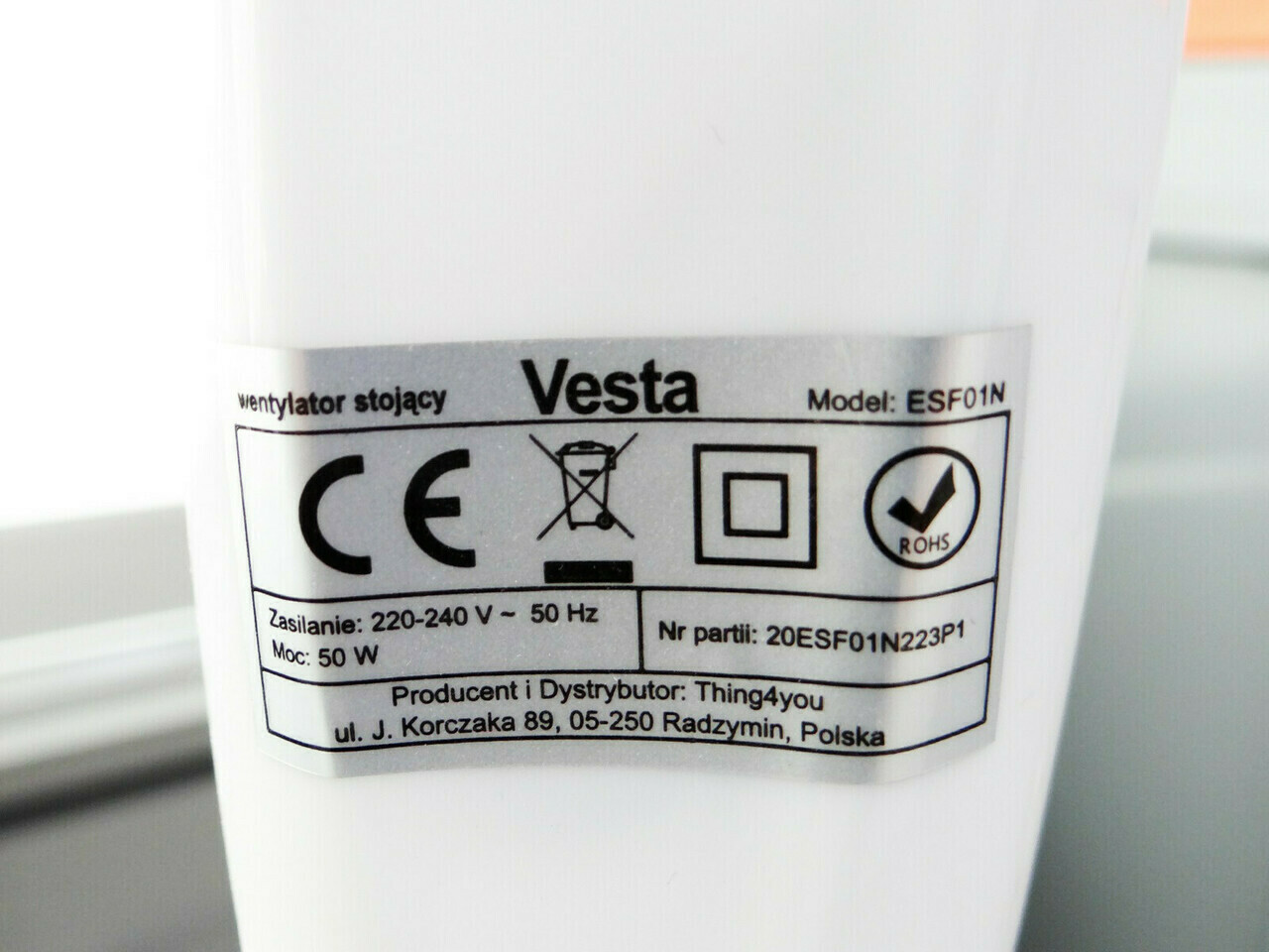 wentylator-stojacy-vesta-esf01n-rodzaj-wentylator-tradycyjny-podlogowy