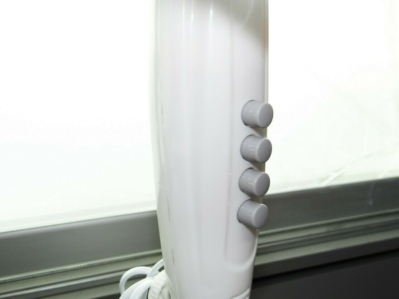 wentylator-stojacy-vesta-esf01n-kolor-dominujacy-bialy