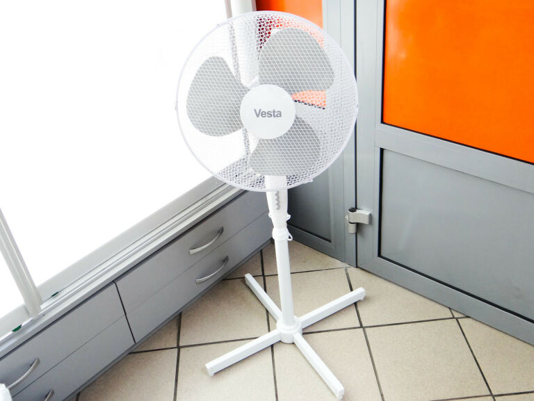 wentylator-stojacy-vesta-esf01n-sienkiewicza-58a-malbork