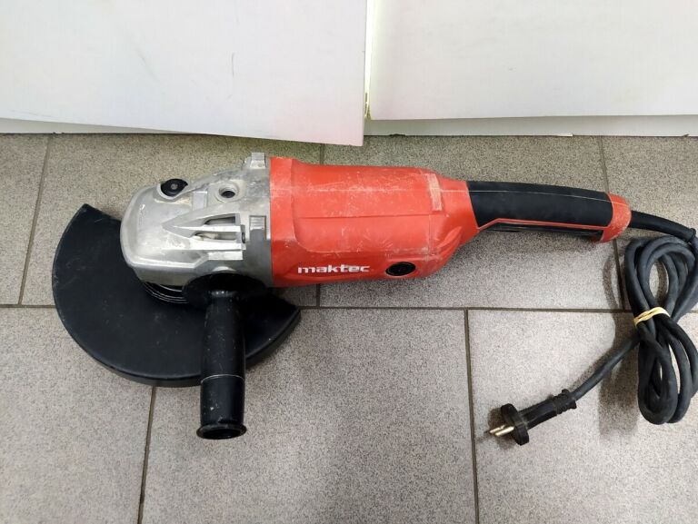 MAKITA MAKTEC MT903