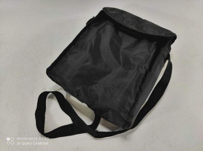 lornetka-traveler-10-30x60-zoom-62m1000m-stan-uzywany