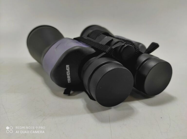 lornetka-traveler-10-30x60-zoom-62m1000m-product-id